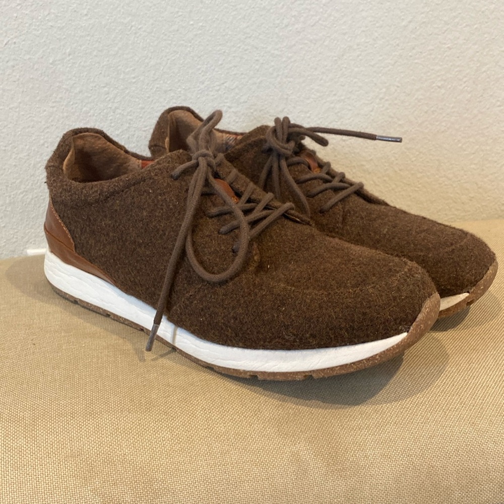 Brown sneakers